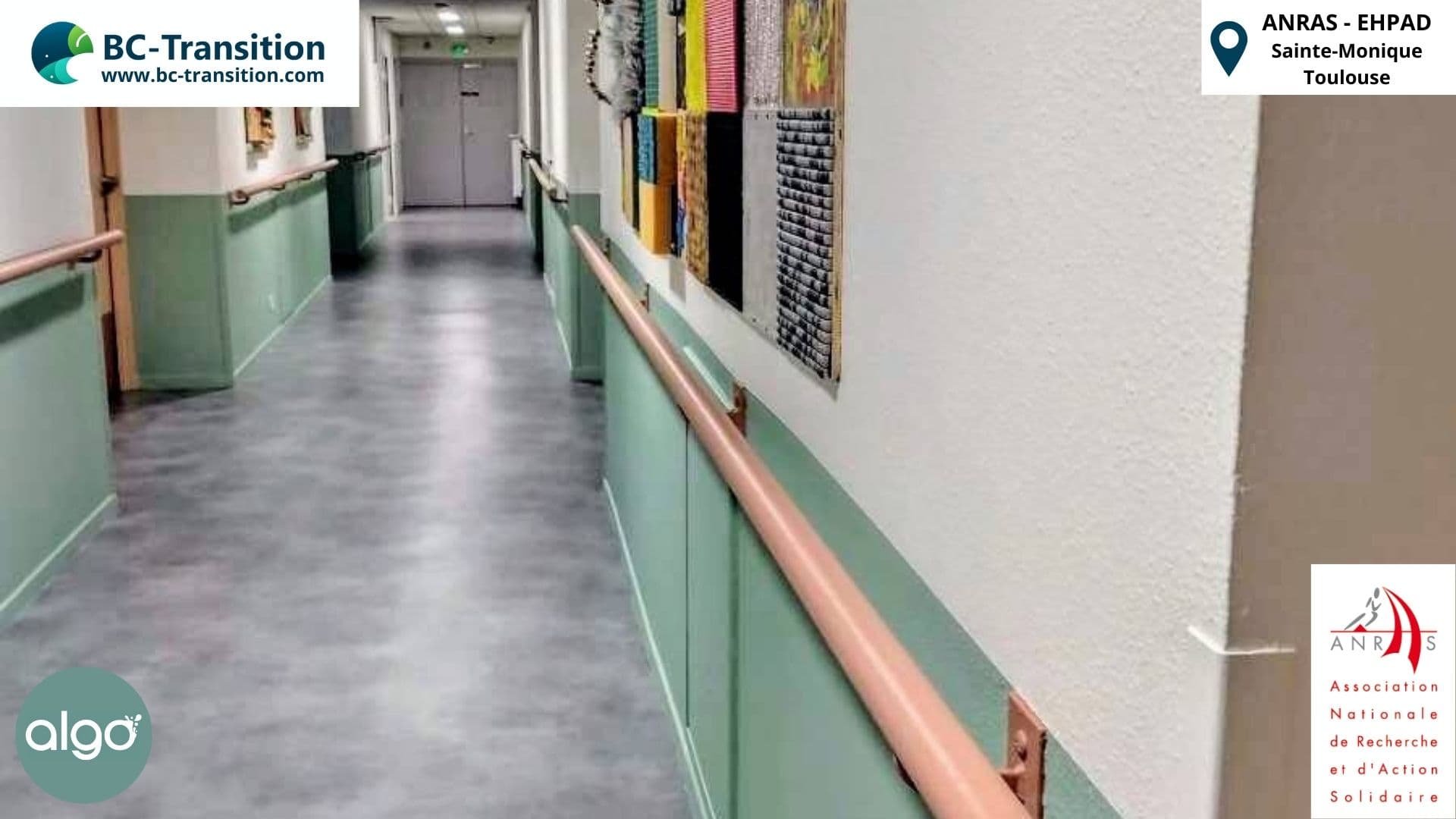 Couloir rénové de l’EHPAD Sainte-Monique à Toulouse avec peinture biosourcée paint appliquée par BC-Transition